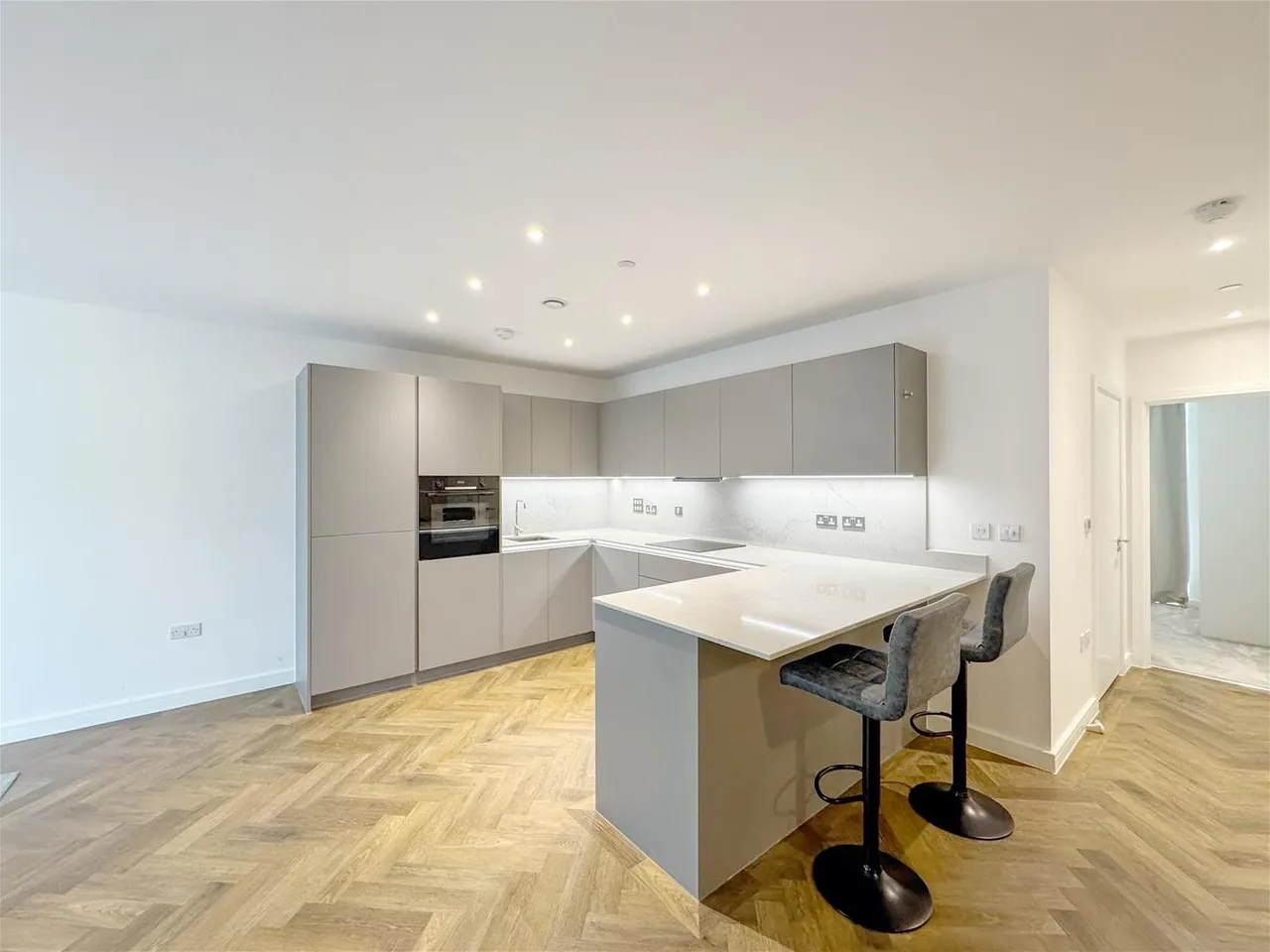Granville Road North West Quarter, London NW6 5HF, photo 2