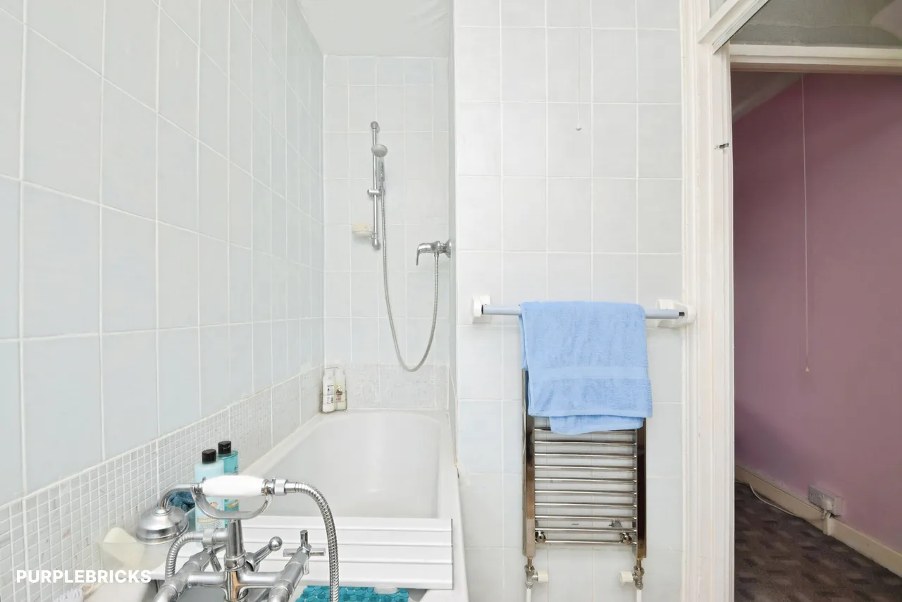 Grant Street, Llanelli, SA15, photo 33