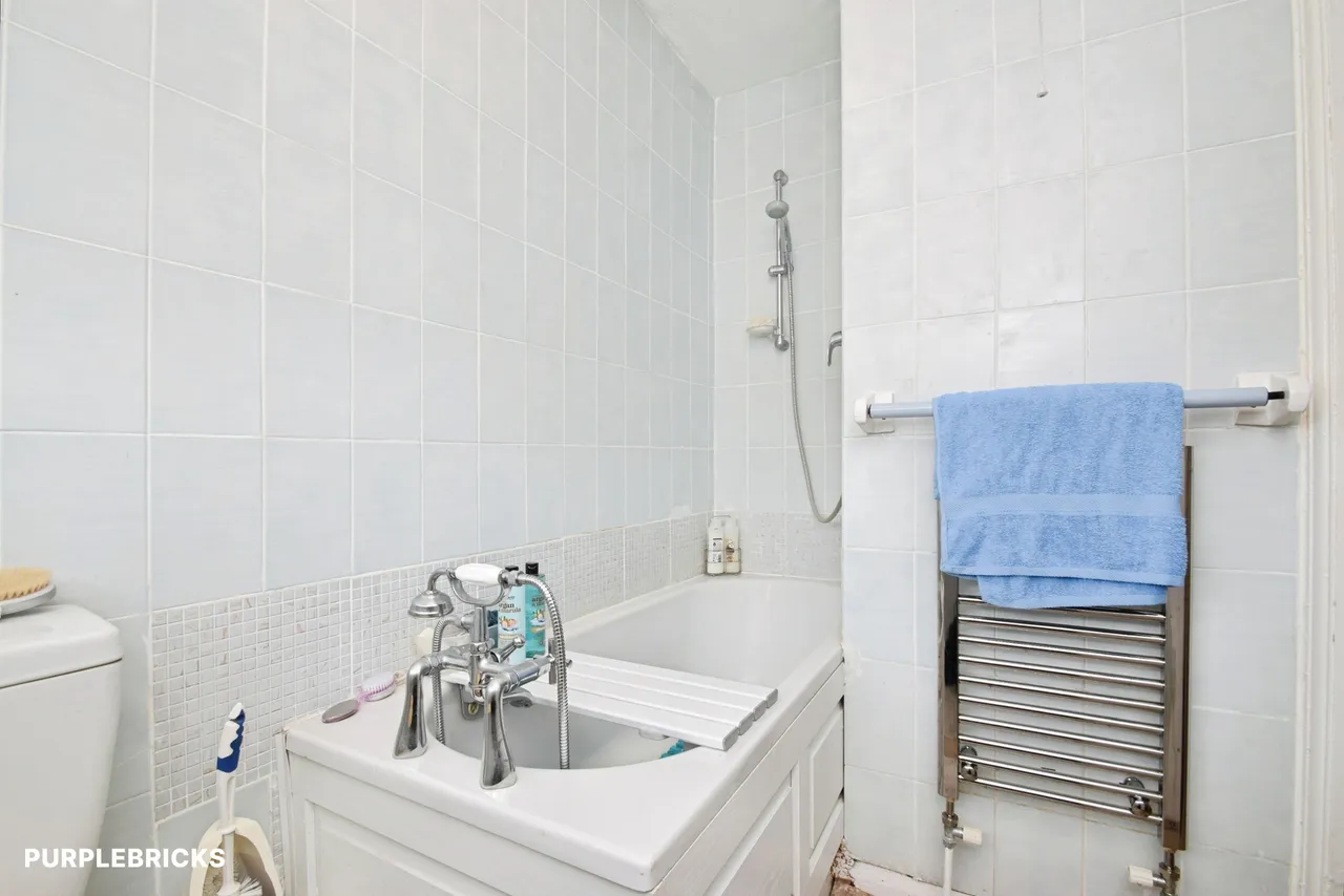 Grant Street, Llanelli, SA15, photo 35