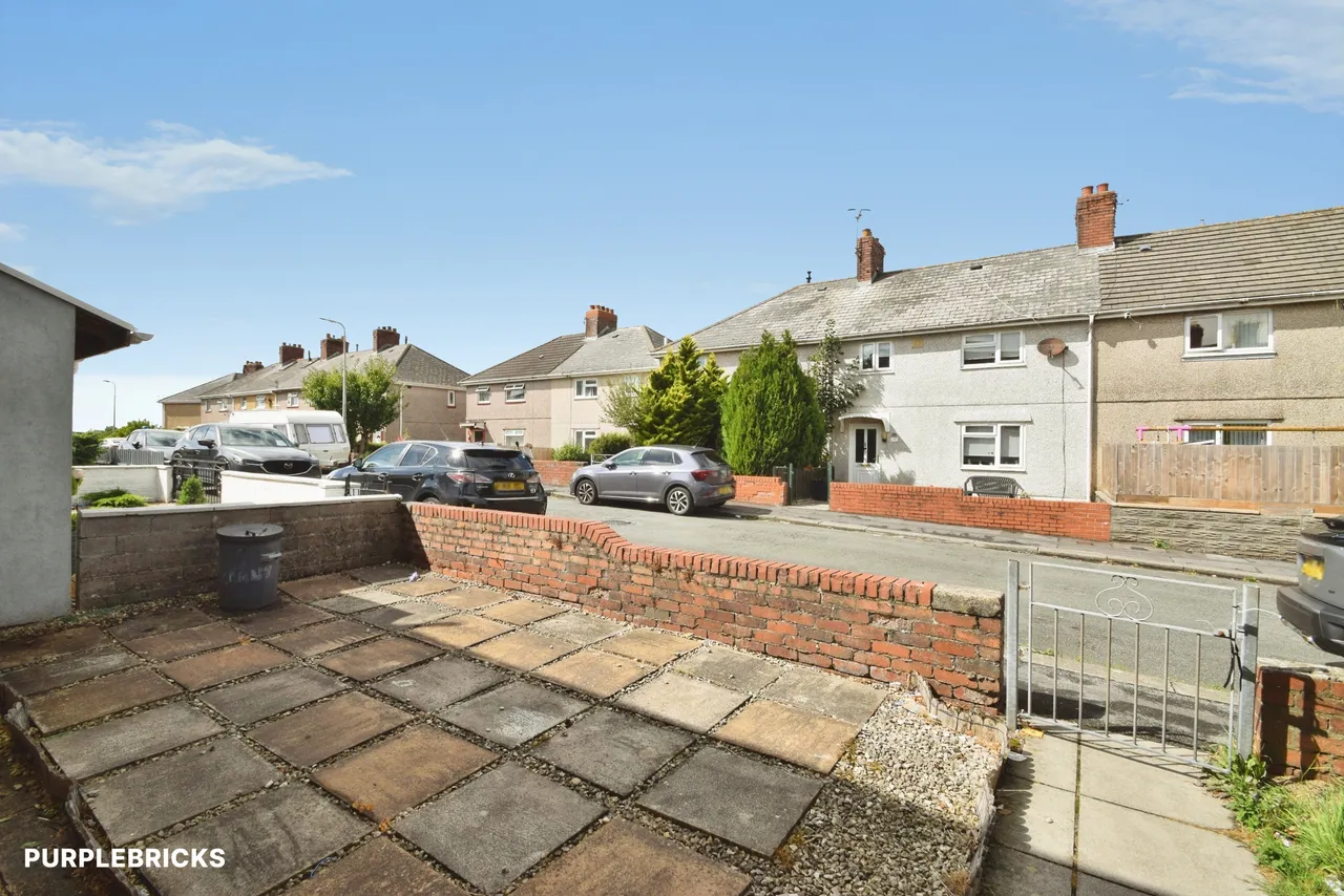 Grant Street, Llanelli, SA15, photo 37