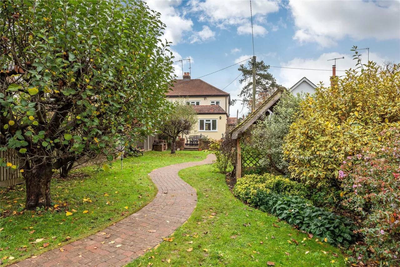 Hogspudding Lane, Newdigate, RH5, photo 11