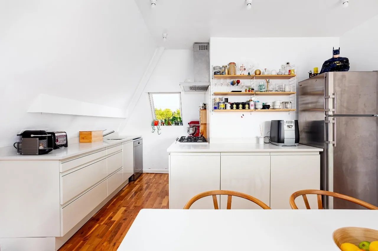 Eton Avenue Belsize Park, London NW3 3EU, photo 3