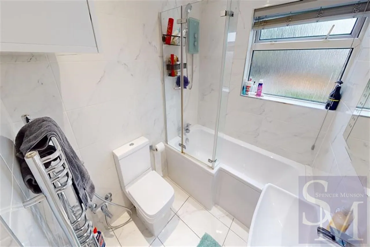 Princes Road, Buckhurst Hill, IG9, photo 4