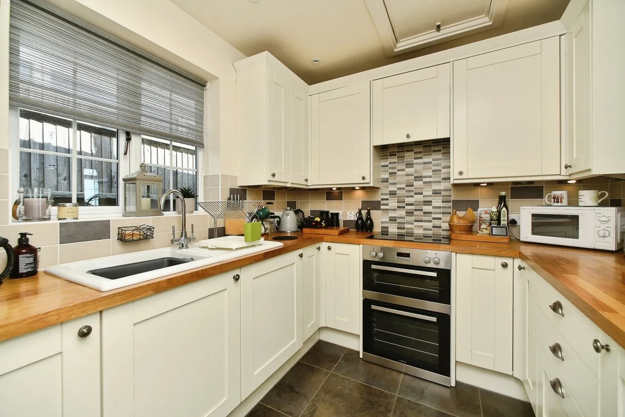 Lenham Road East, Rottingdean, BN2, photo 2
