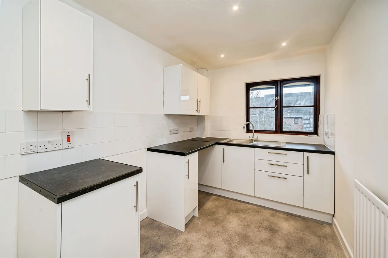 Coulson Way, Burnham, Slough, photo 2