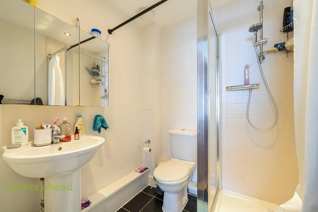 Watson Place, London, SE25, photo 12
