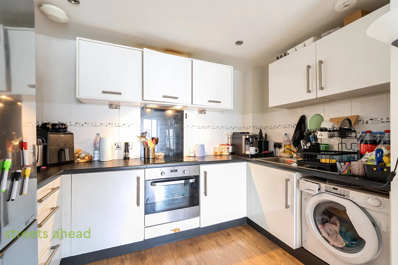 Watson Place, London, SE25, photo 13
