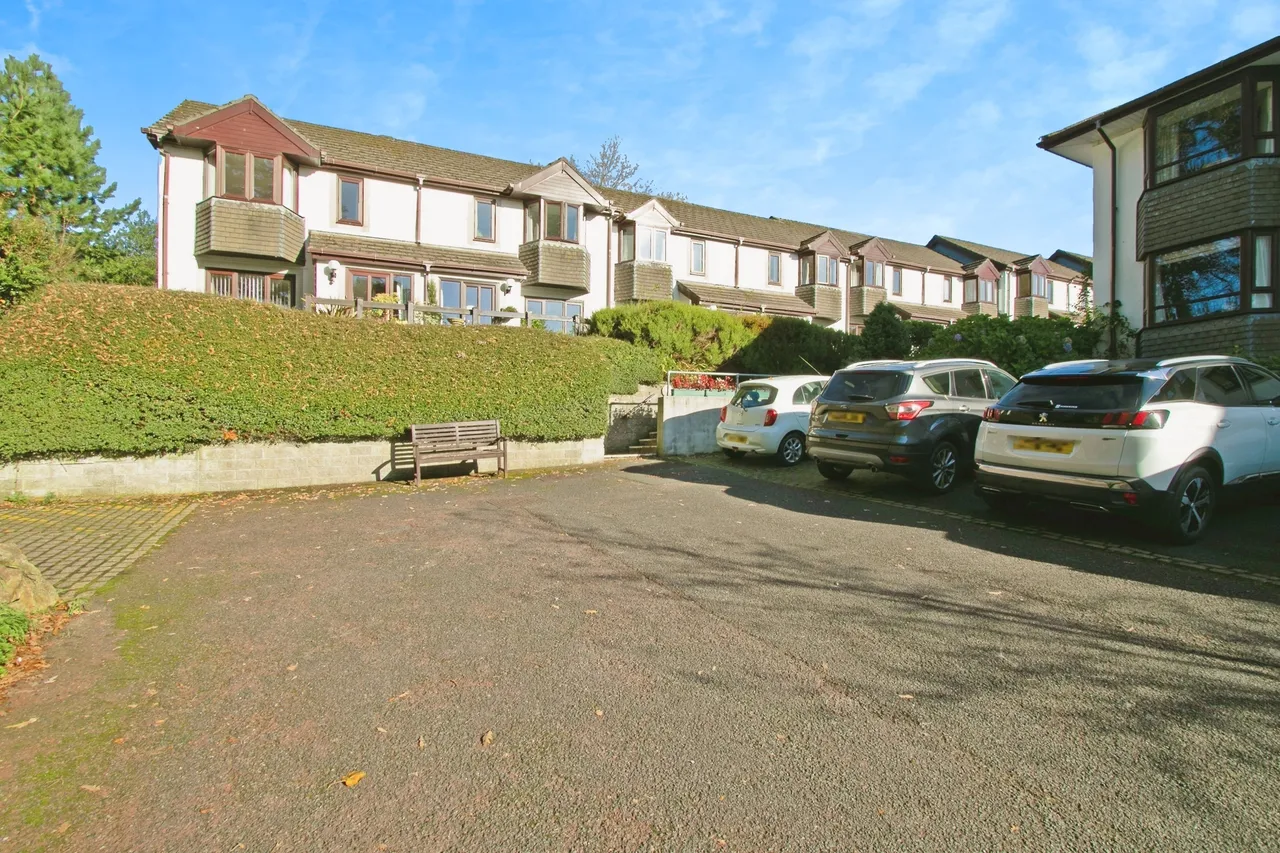 Penhaligon Court, Truro, TR1, photo 14