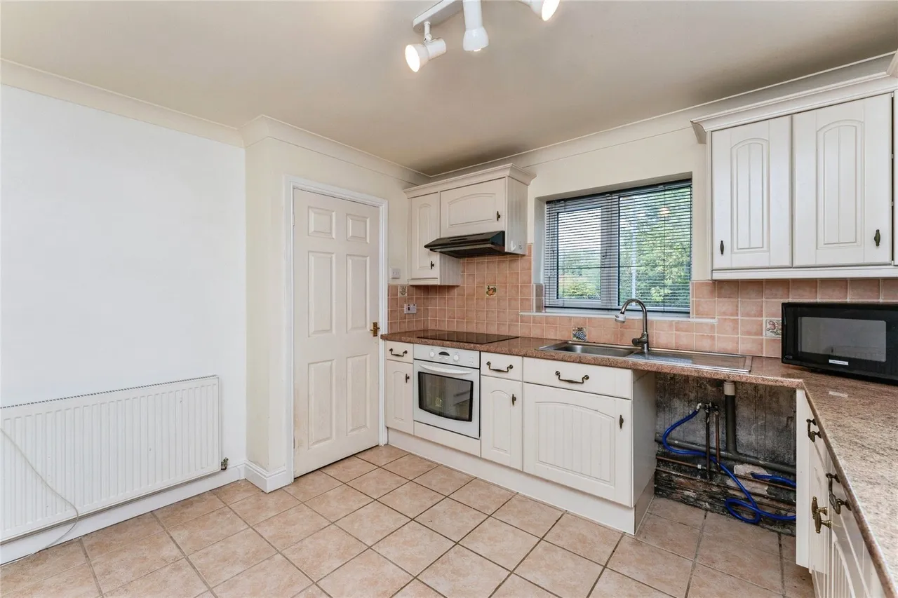 Corwen Road, Pontblyddyn, CH7, photo 8