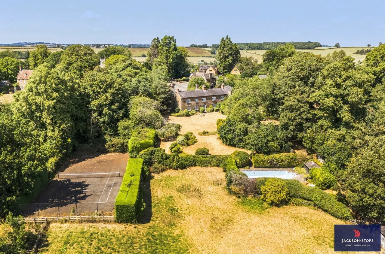 Maidford Road, Farthingstone, NN12, photo 29