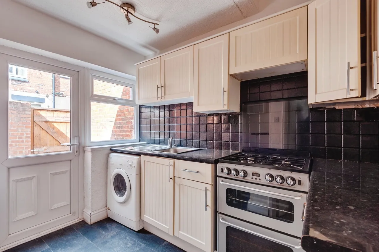 Calthorpe Street, Liverpool, L19, photo 7