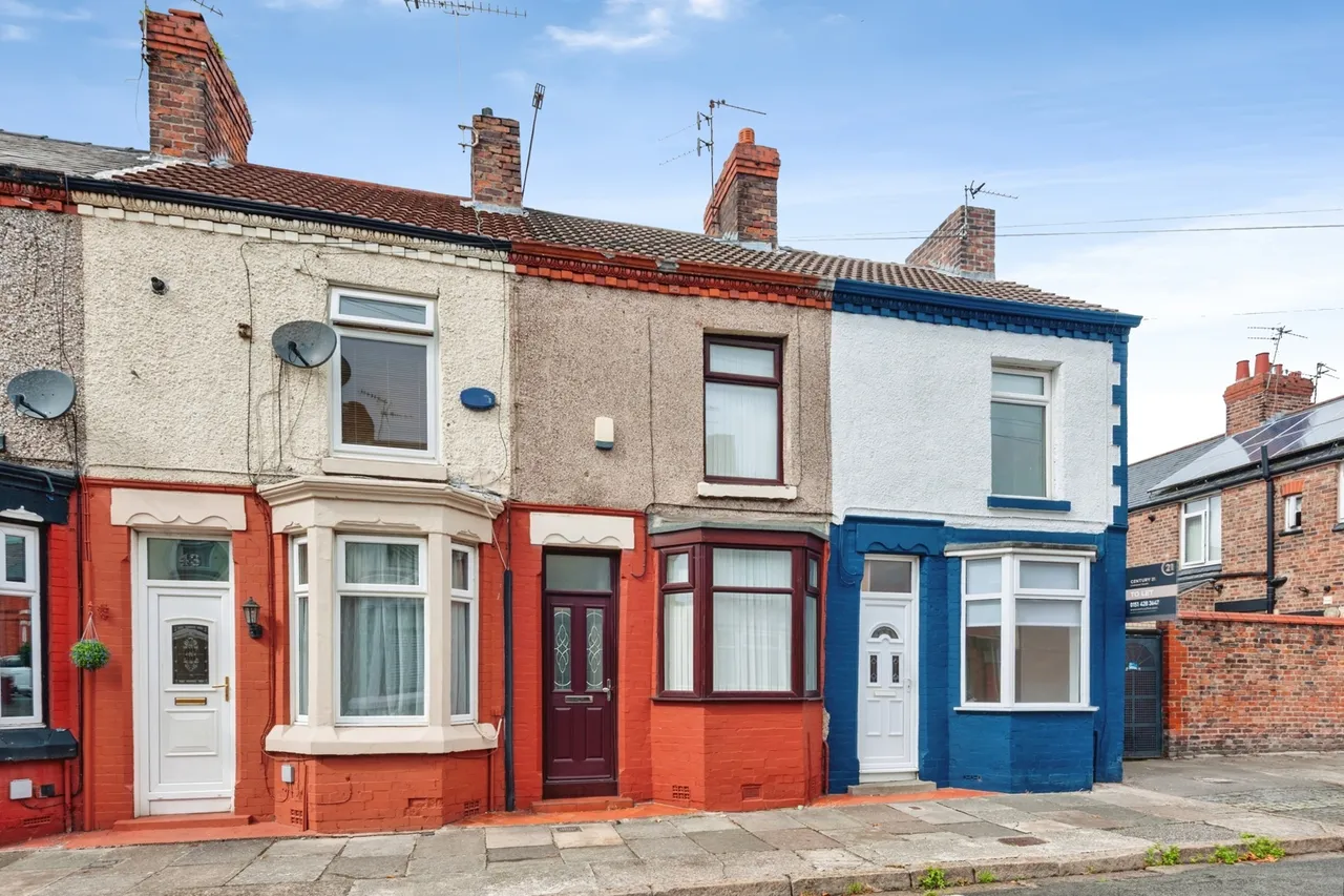 2 bed property for sale, Calthorpe Street, Liverpool, L19