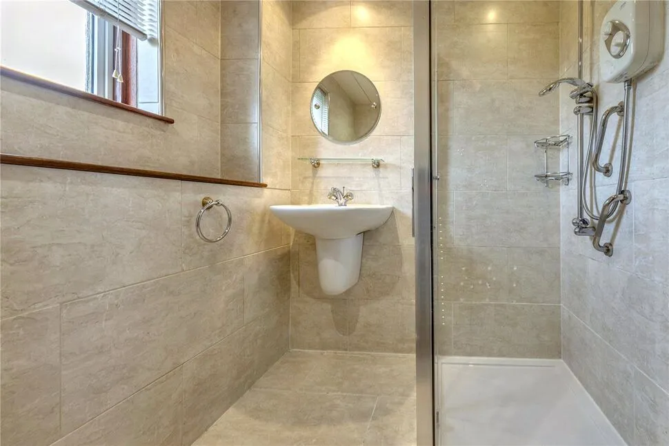 Blenheim Place, Stenhousemuir, FK5, photo 20