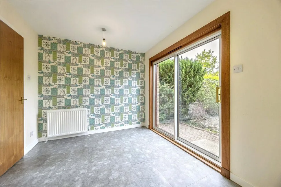 Blenheim Place, Stenhousemuir, FK5, photo 3