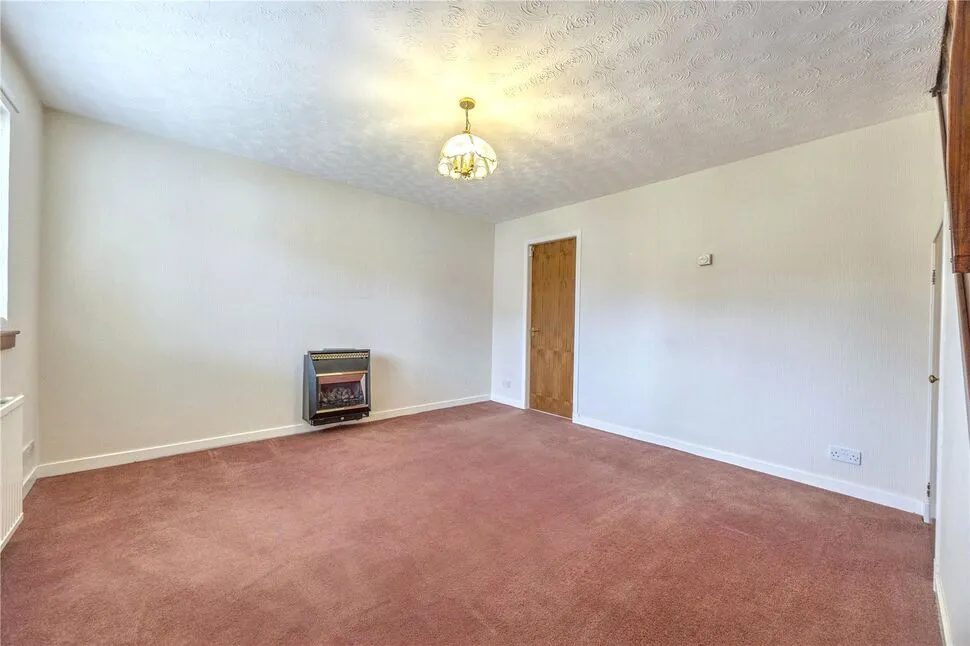 Blenheim Place, Stenhousemuir, FK5, photo 5
