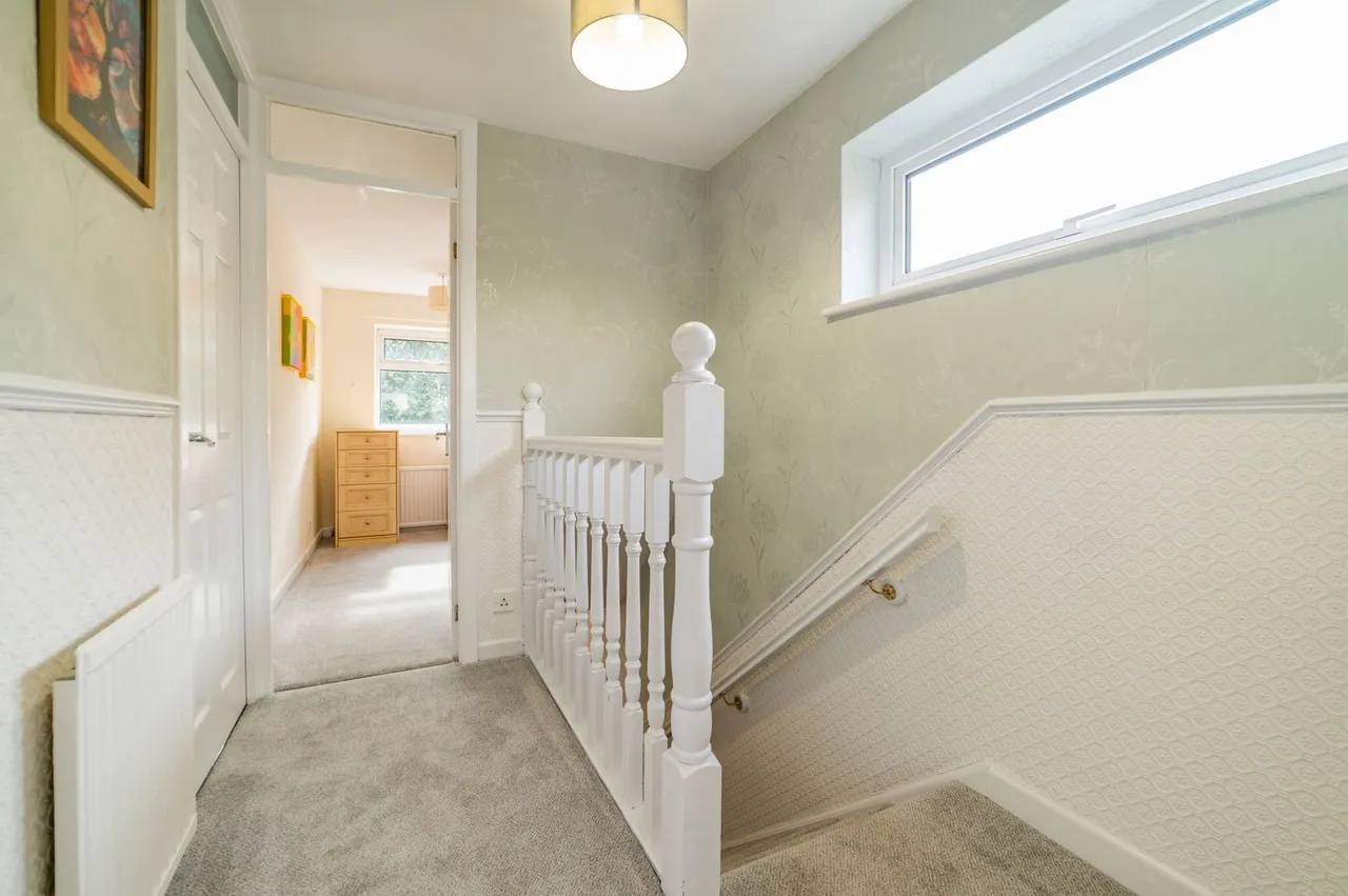 Higher Lomax Lane, Summit, photo 11