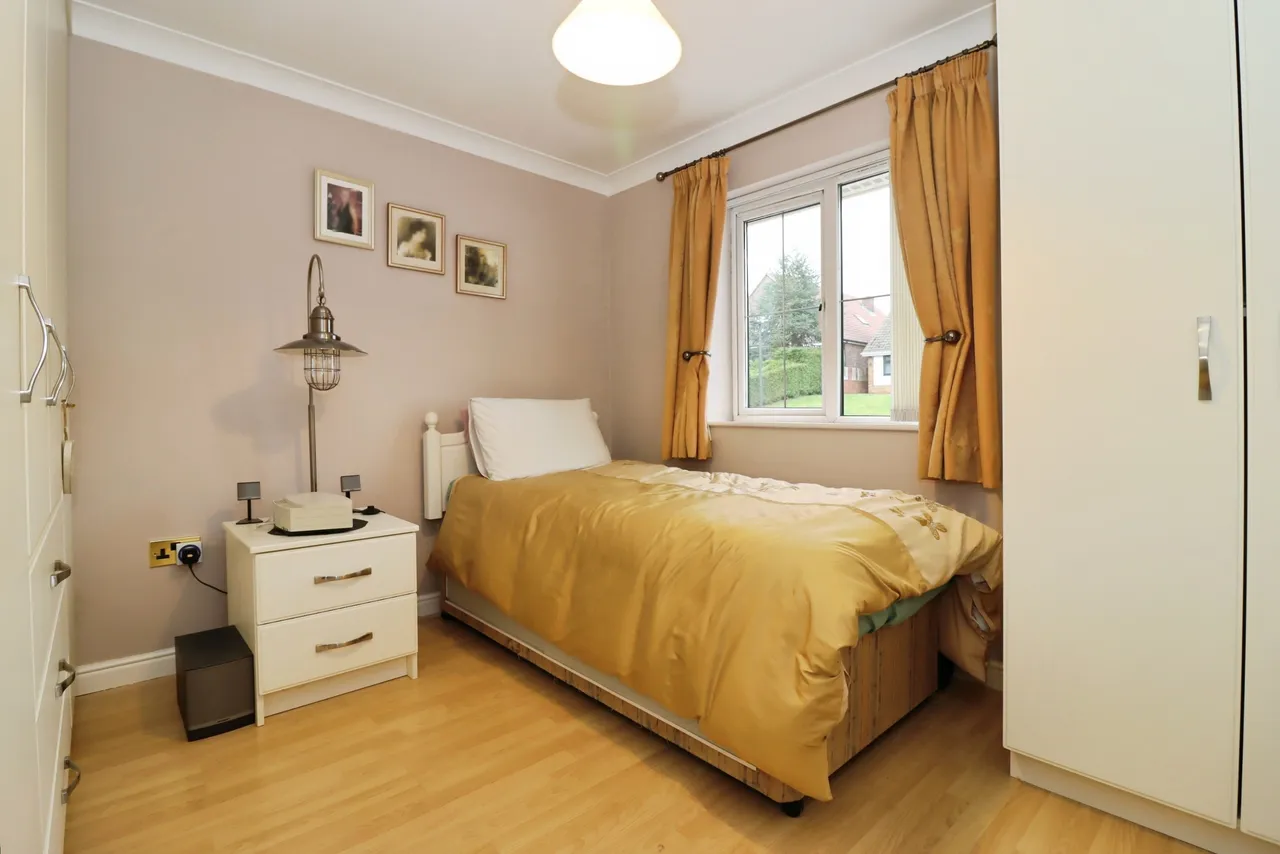 Glasshouse Lane, Chesterfield, photo 11