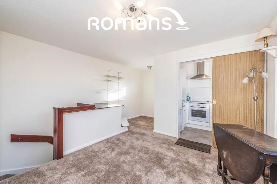Carshalton Way, Lower Earley, RG6, photo 6