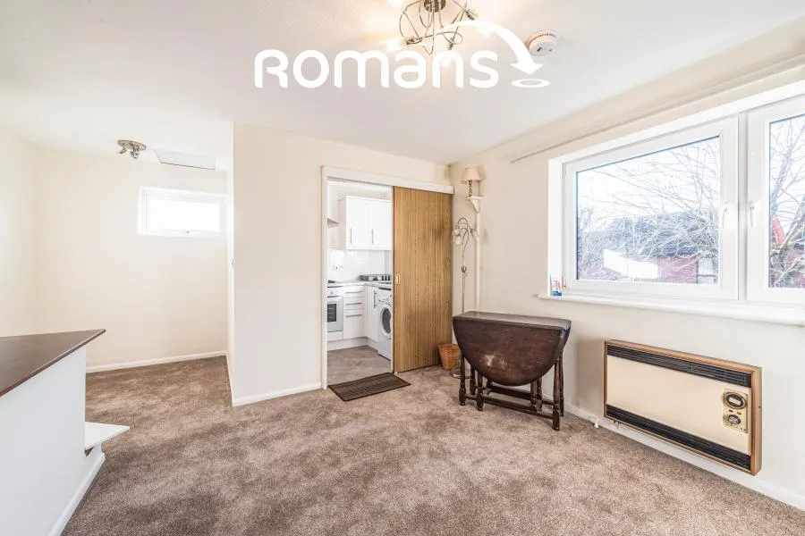 Carshalton Way, Lower Earley, RG6, photo 7