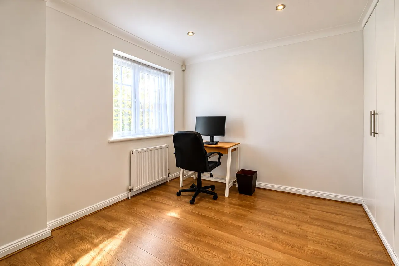 Kingsway, Woking, GU21, photo 8