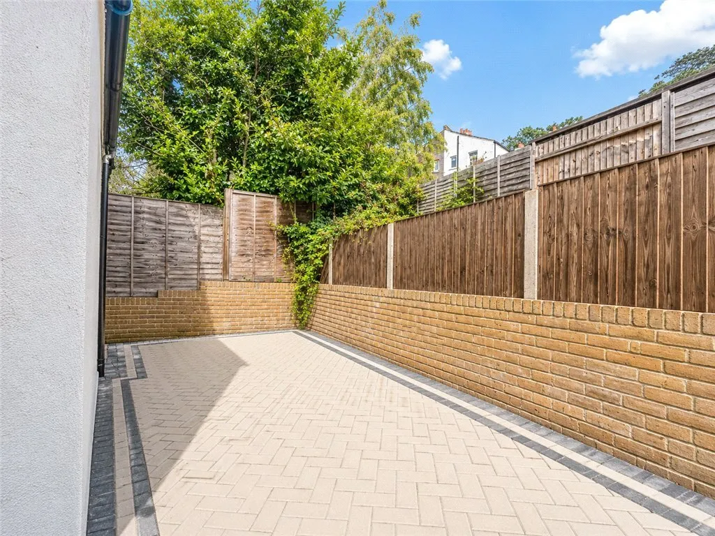 Hythe Road, Thornton Heath, CR7, photo 11