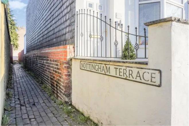 Nottingham Terrace, Grantham, photo 9