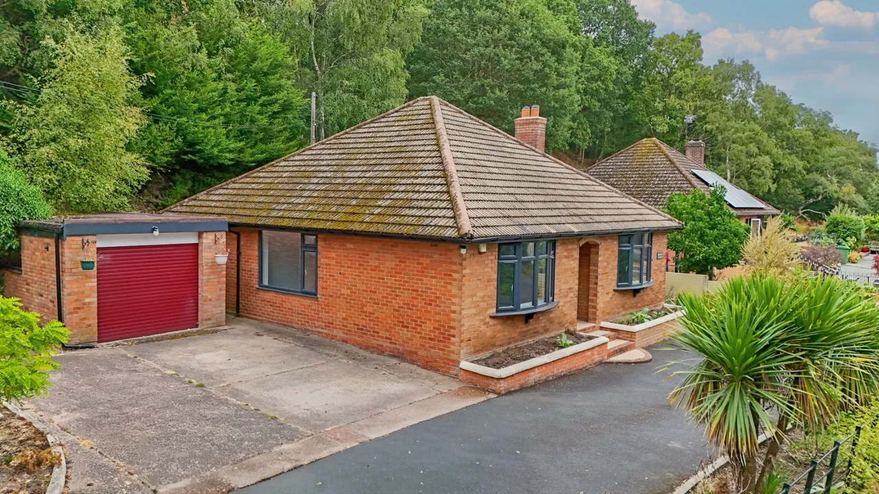 3 bed house for sale — Kendrick, Southall Road, Dawley TF4 3ND