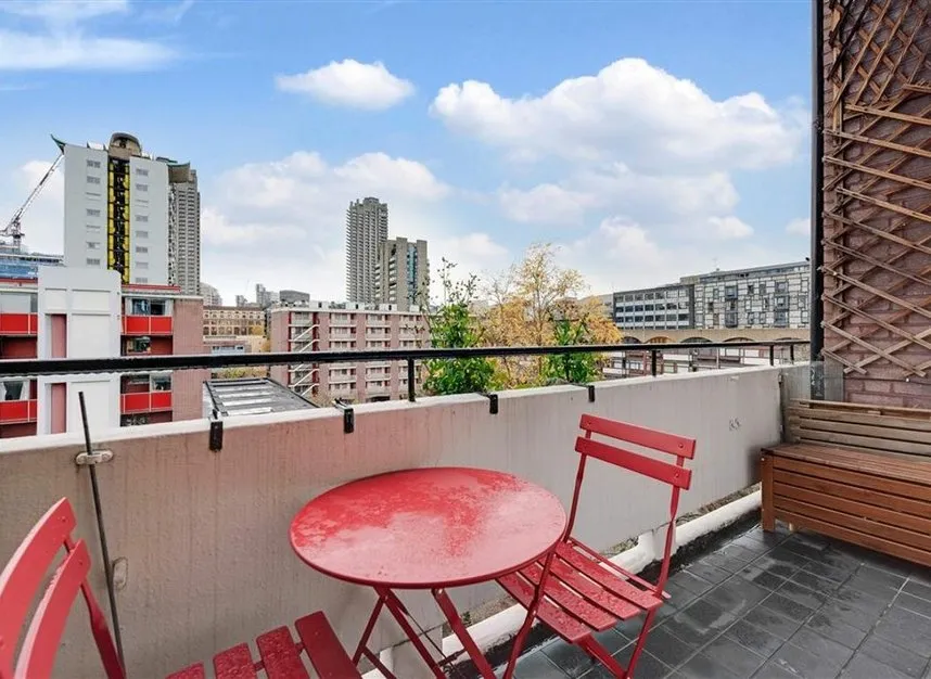 Golden Lane Estate, Old Street, EC1Y, photo 3