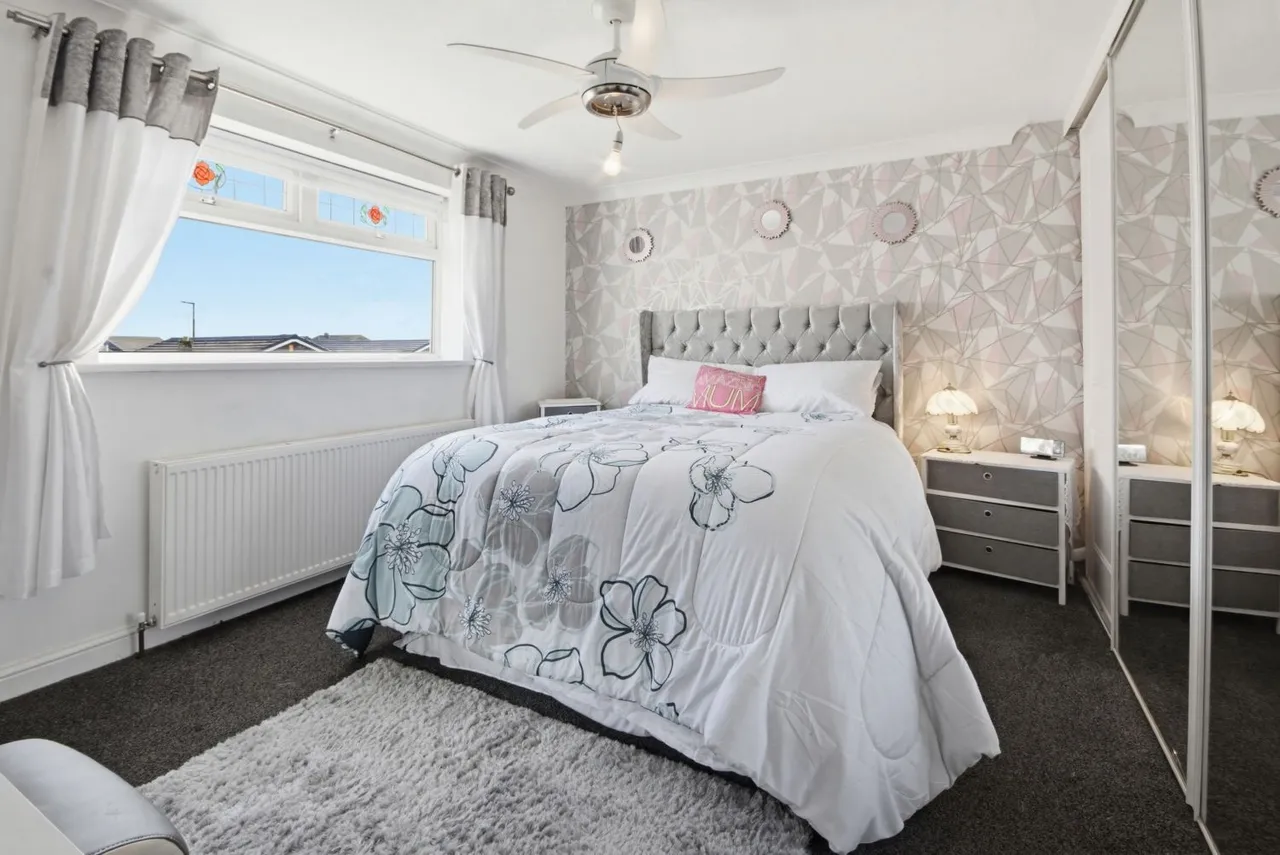 Amorys Holt Close, Maltby, S66, photo 15