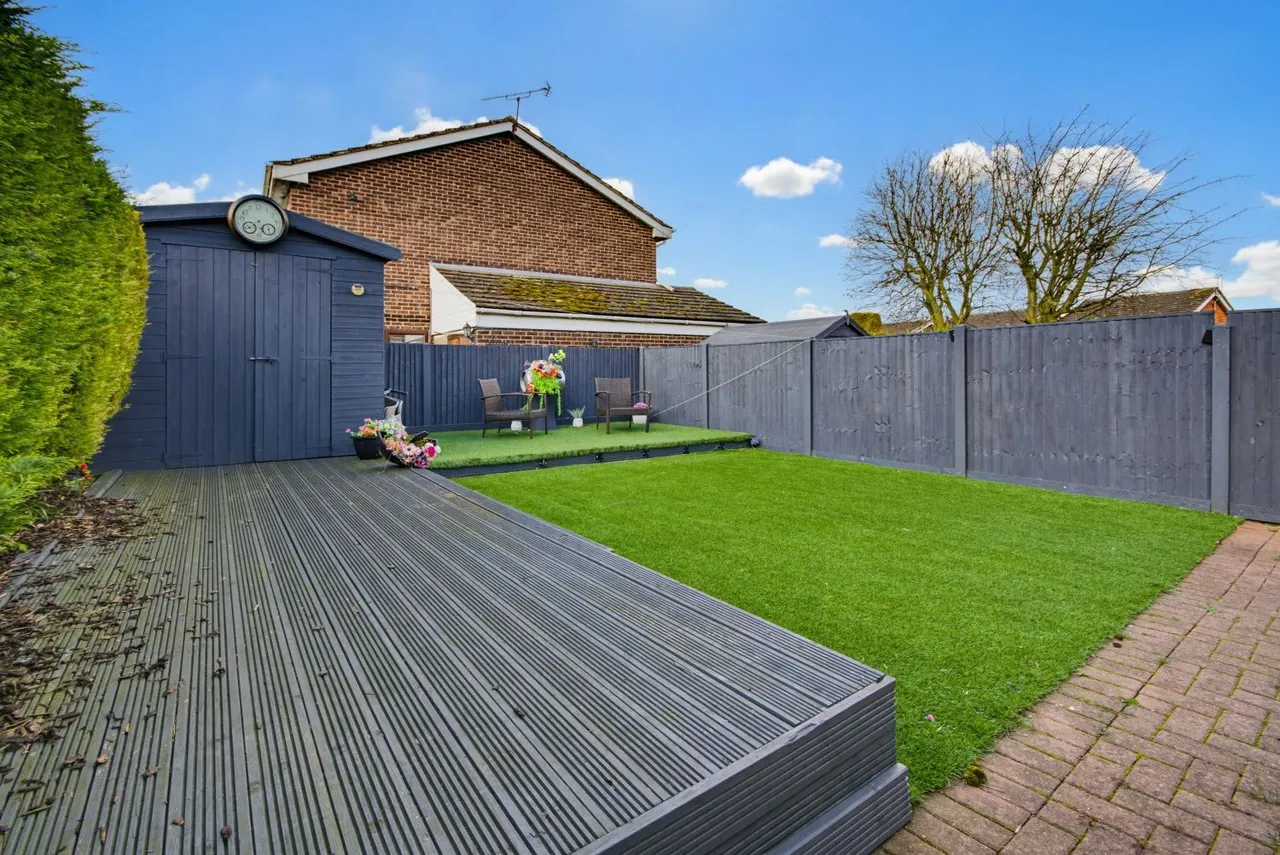 Amorys Holt Close, Maltby, S66, photo 26