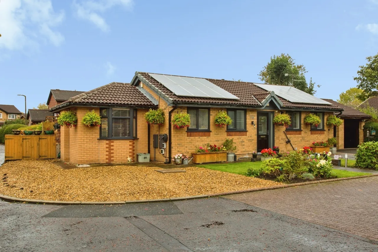Old School Close, Leyland, PR26, photo 18
