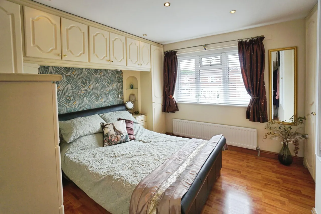 Lovatt Close, Tipton, DY4, photo 12