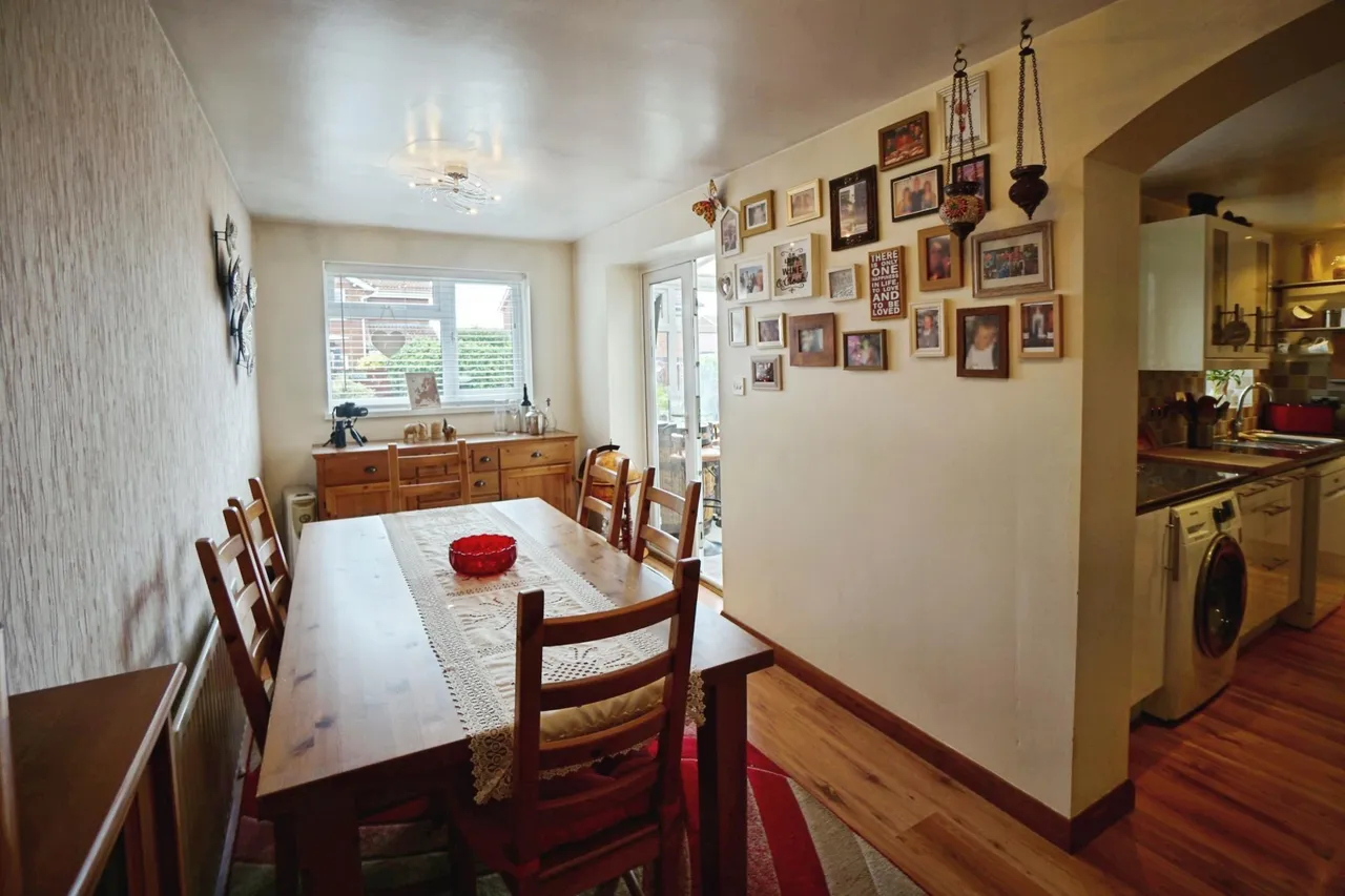 Lovatt Close, Tipton, DY4, photo 8