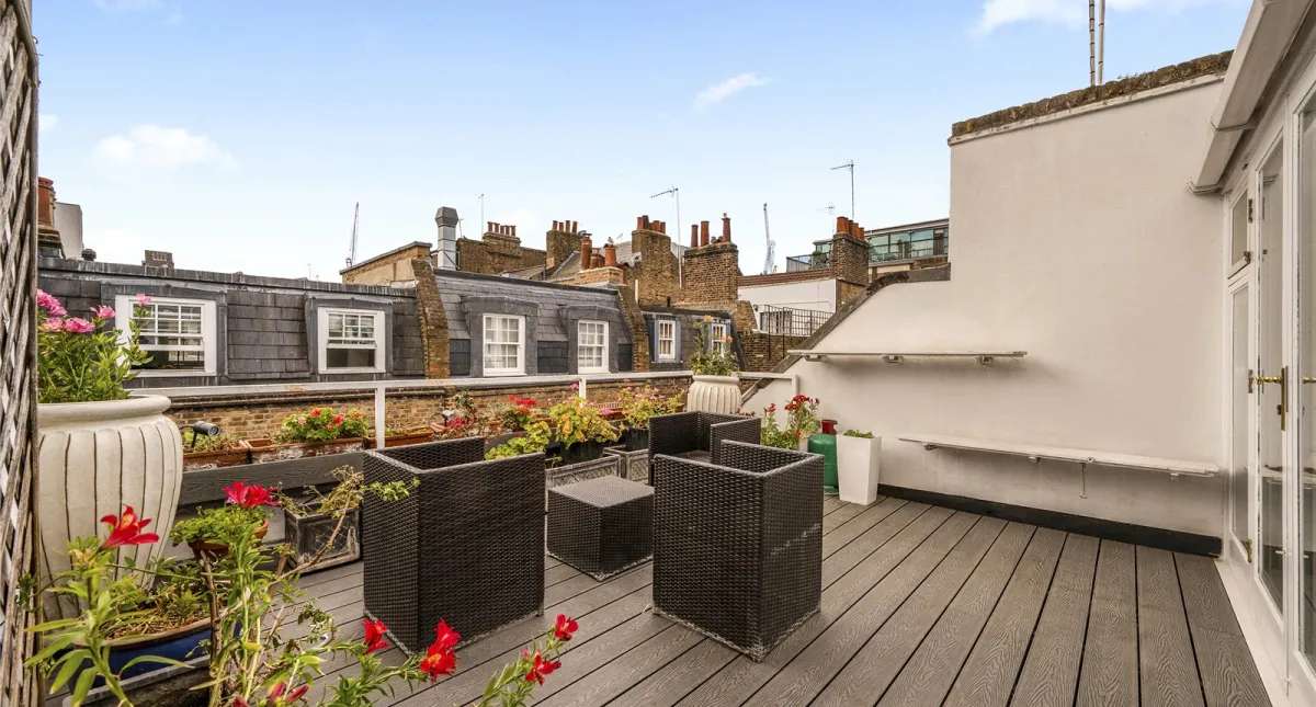 3 bed house to rent — Colville Place Fitzrovia ,W1T