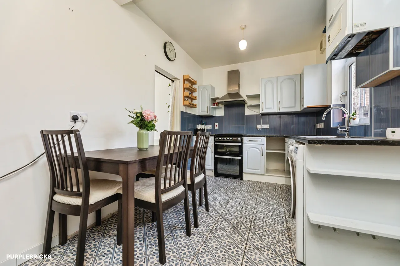 Kyle Crescent, Sheffield, S5, photo 6