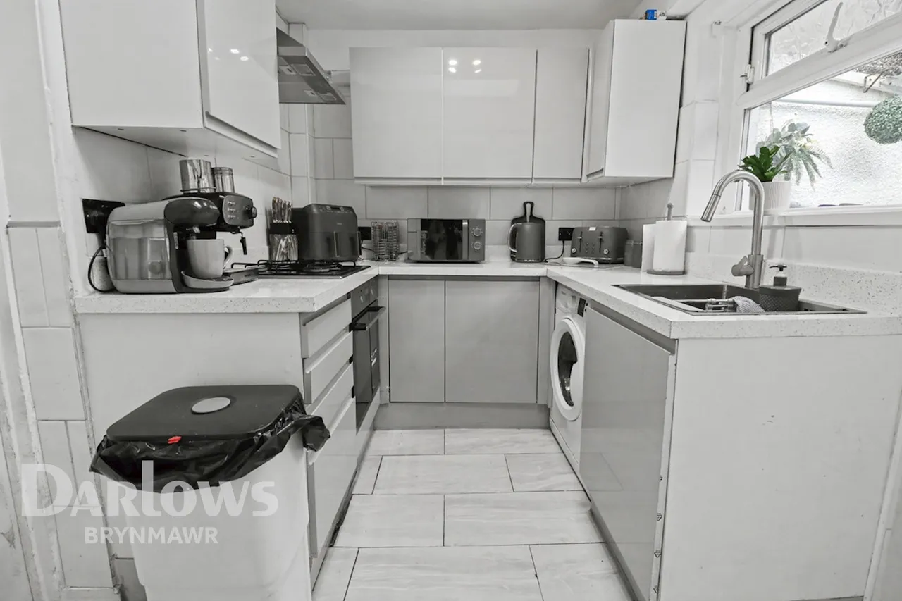 York Terrace, Tredegar, photo 7