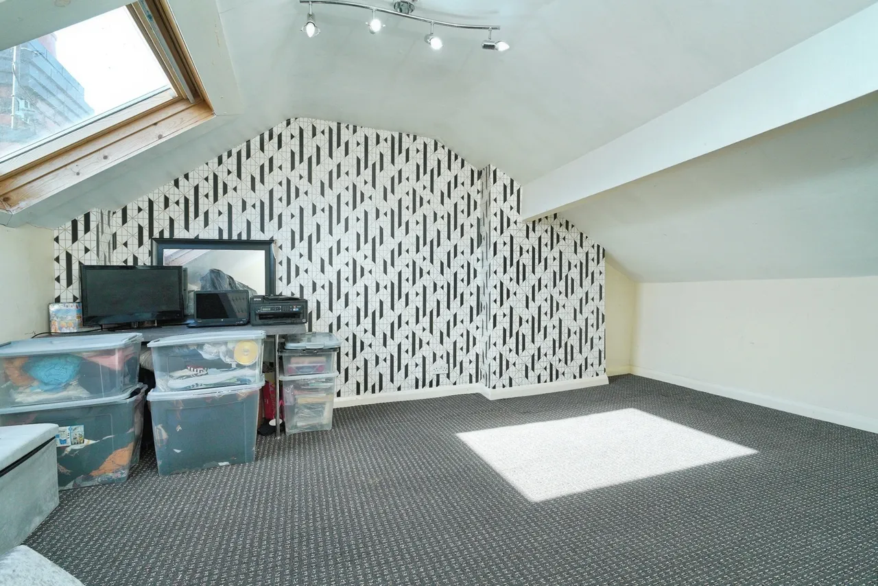 The Avenue, Acocks Green, Birmingham, West Midlands, B27, photo 6
