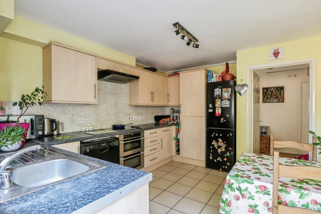 Bartlett Way, Poole, BH12, photo 5