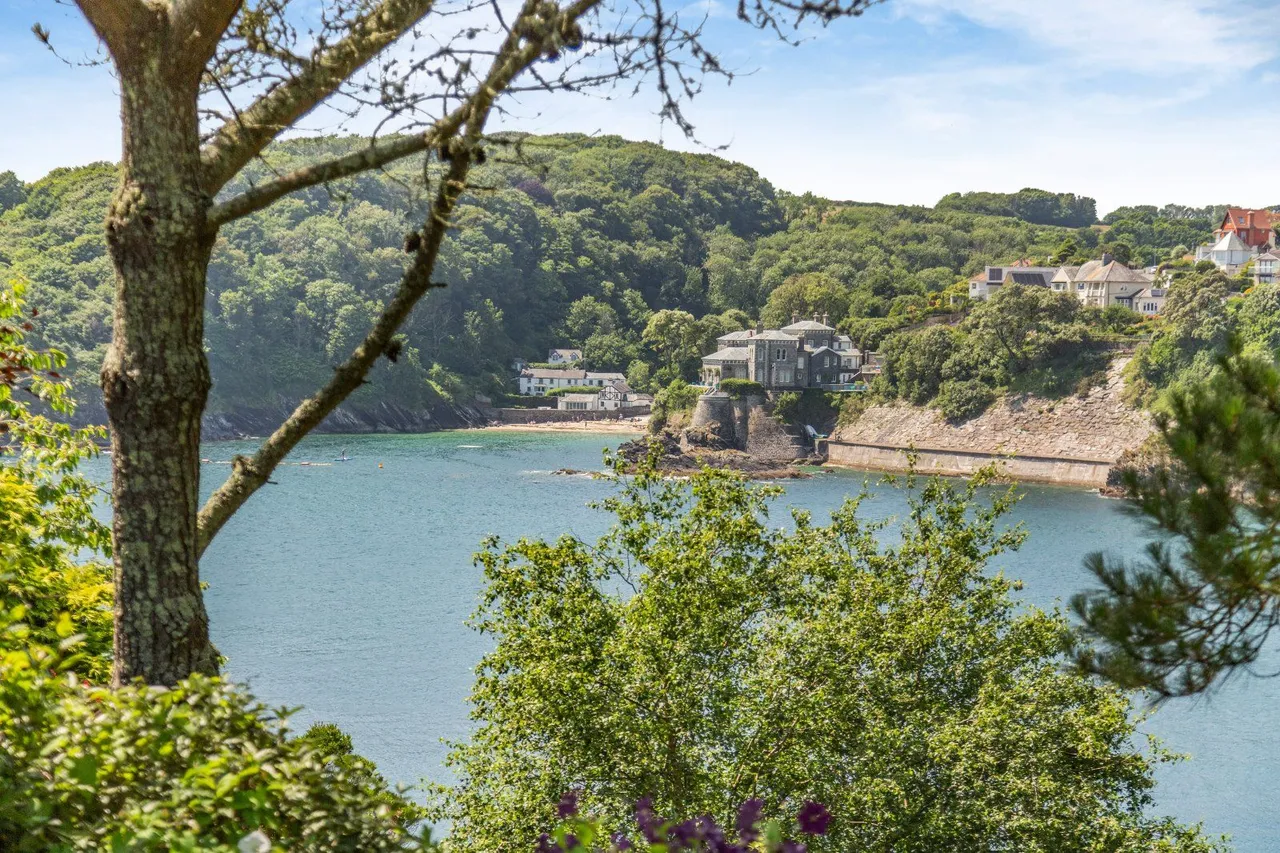 Polruan-By-Fowey, Cornwall, PL23 1PW, photo 10