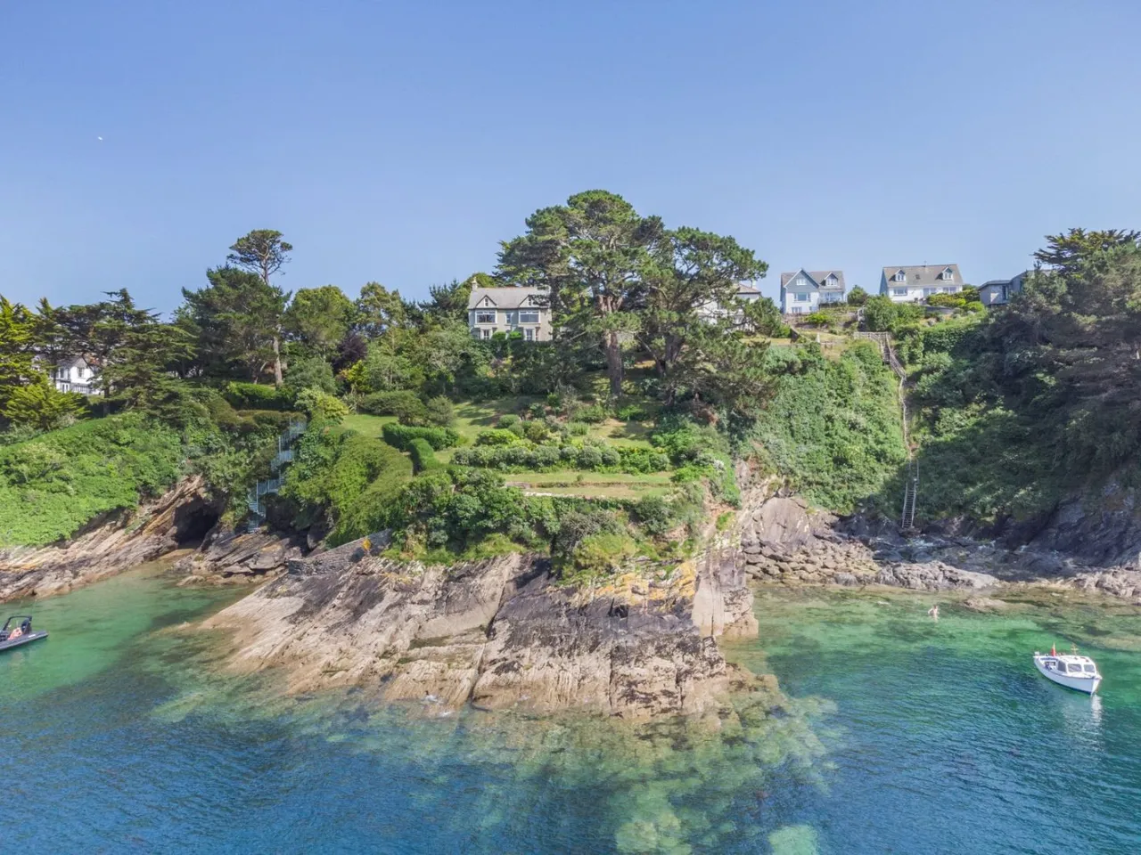 Polruan-By-Fowey, Cornwall, PL23 1PW, photo 3