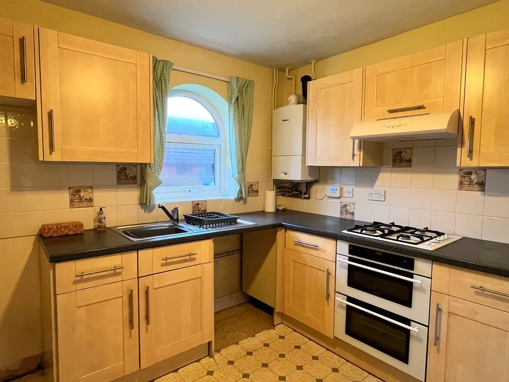 Holmer Place, Holmer Green HP15 6TT, photo 2