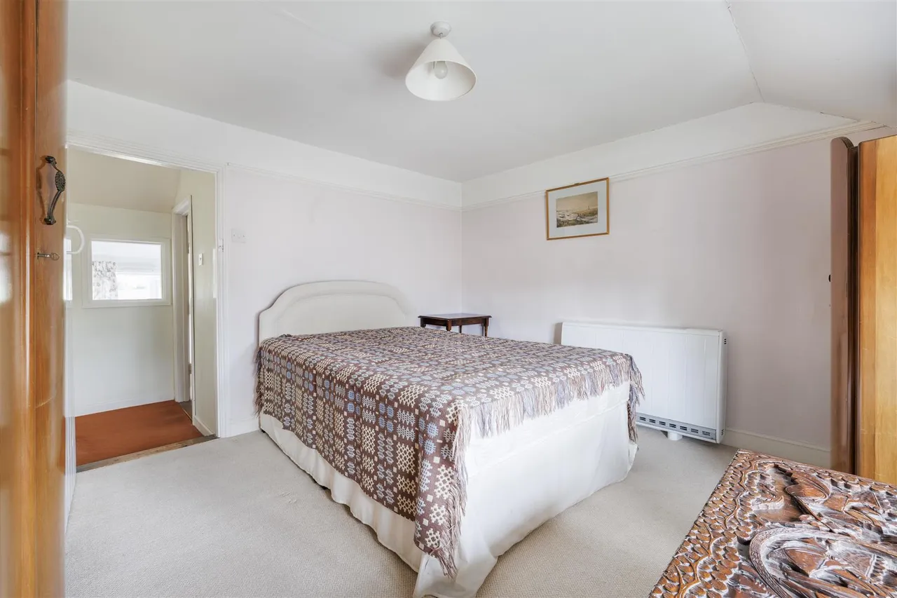 Halesworth Road, Bramfield, IP19, photo 9