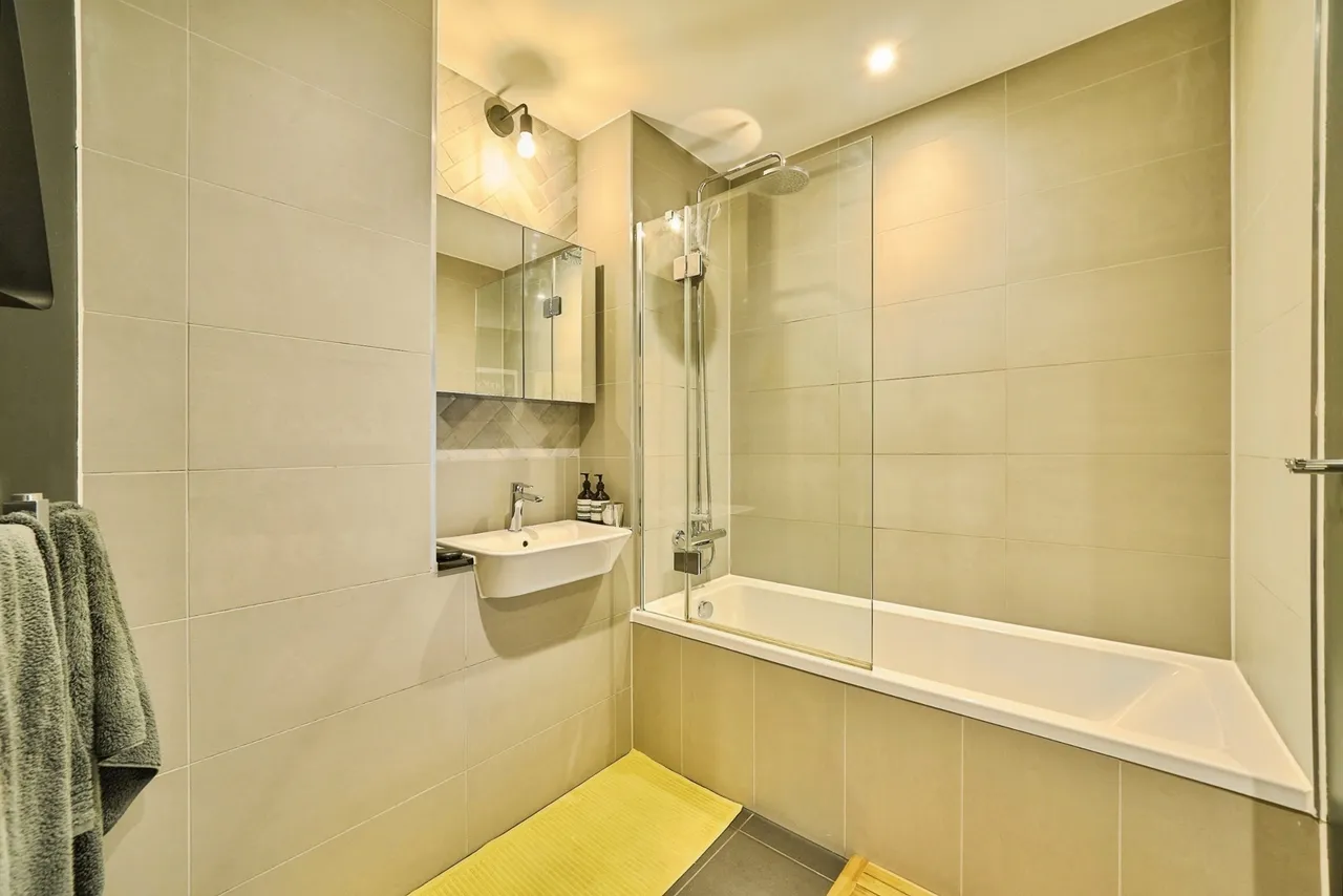 Remus Road, LONDON, London, E3, photo 15