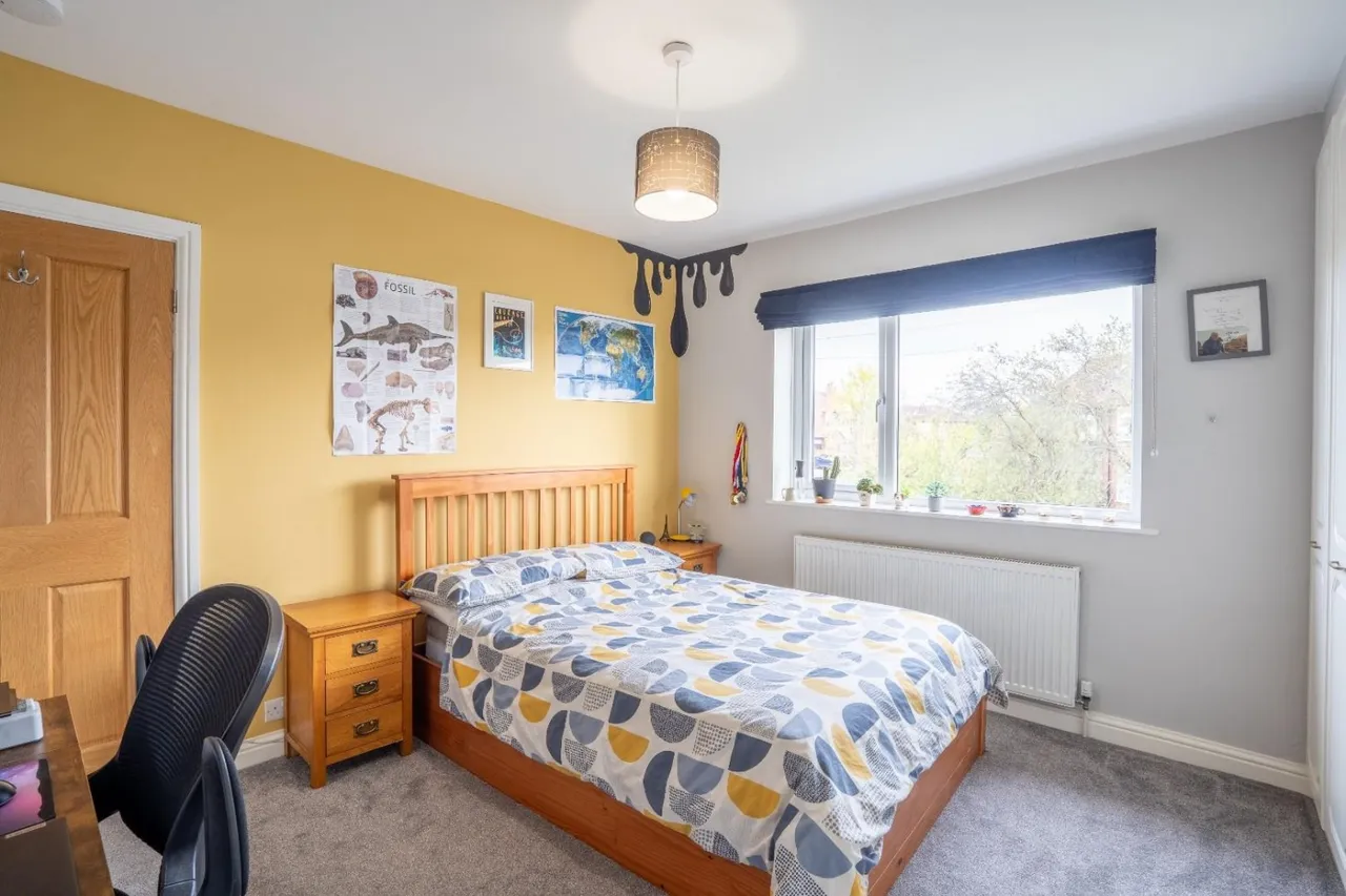 Moor Allerton Avenue, Moortown, LS17, photo 12