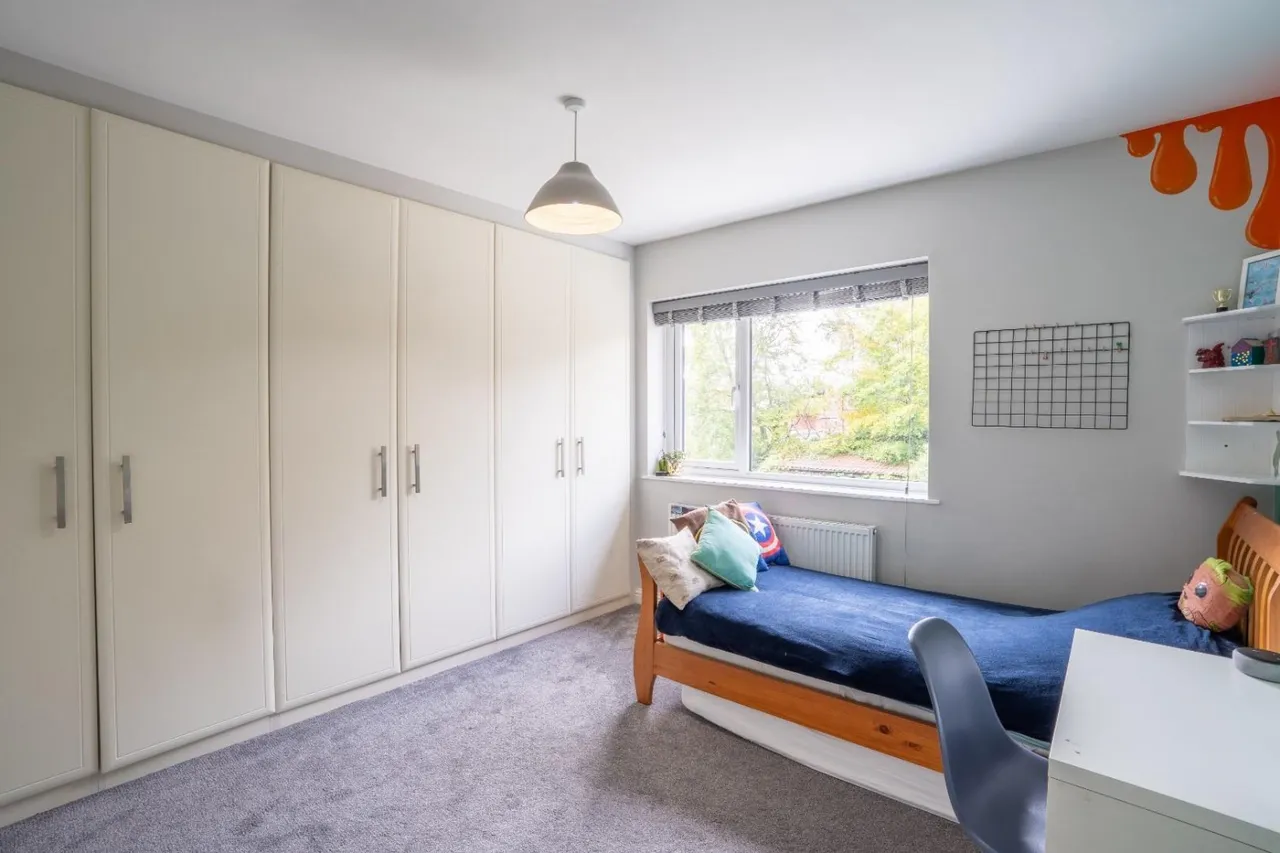 Moor Allerton Avenue, Moortown, LS17, photo 22