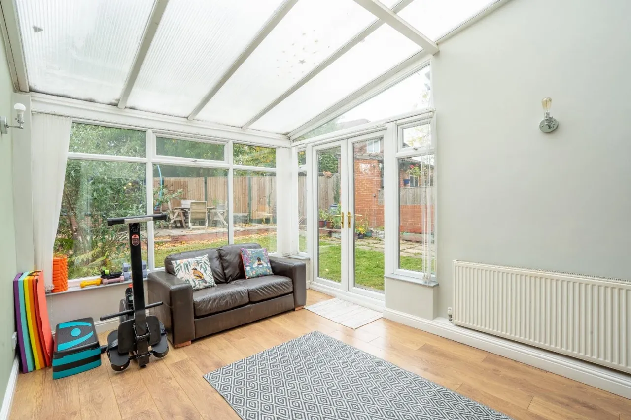 Moor Allerton Avenue, Moortown, LS17, photo 10