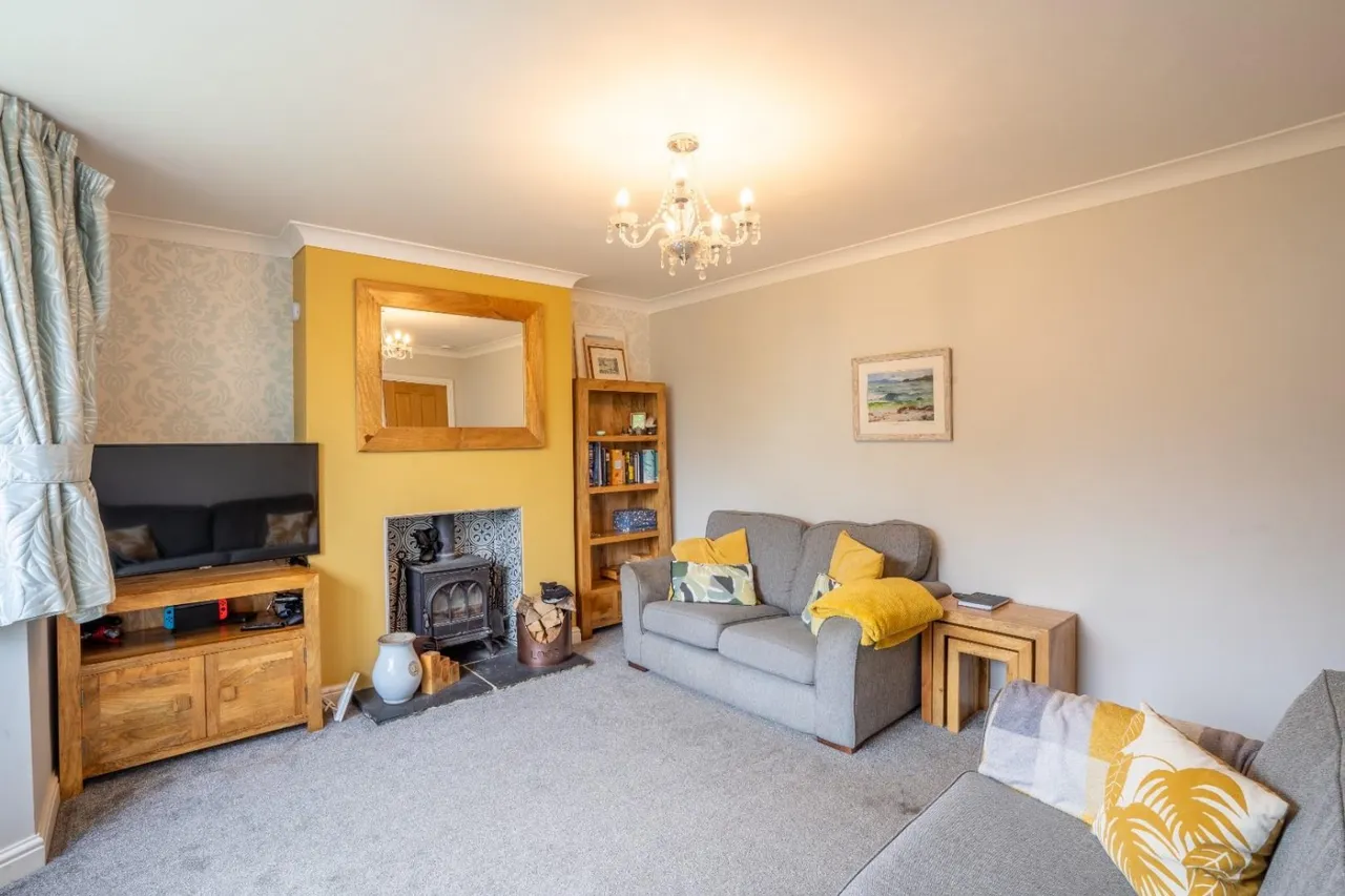 Moor Allerton Avenue, Moortown, LS17, photo 26