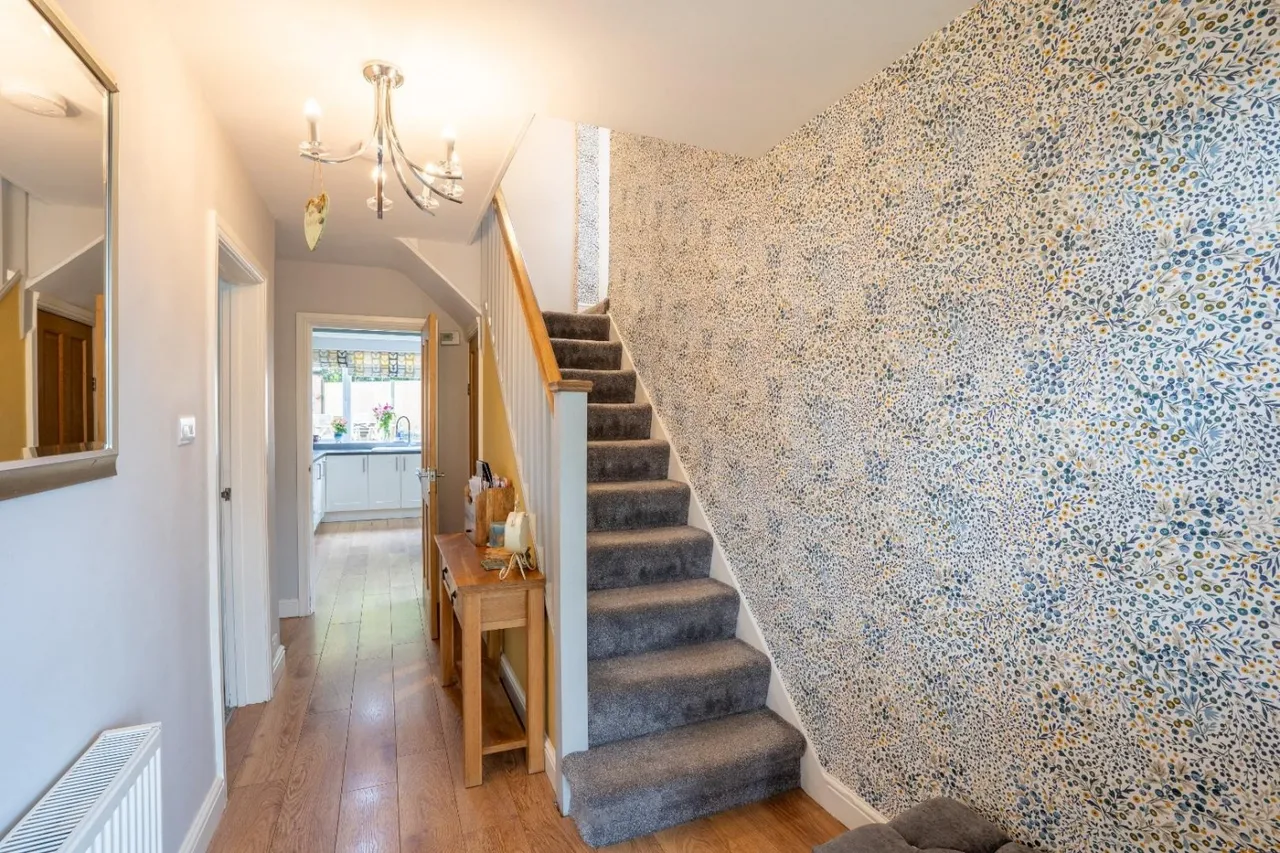 Moor Allerton Avenue, Moortown, LS17, photo 16
