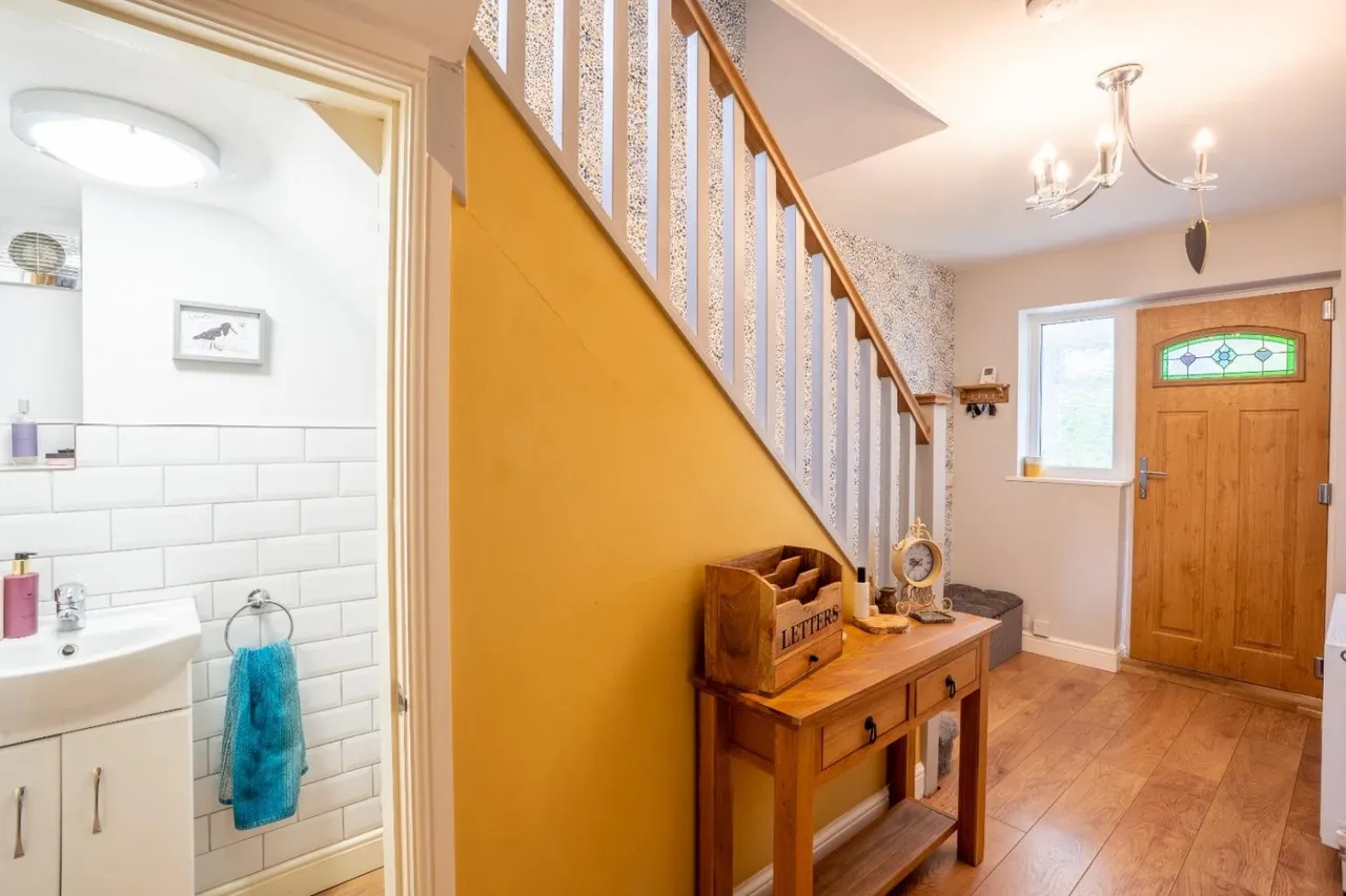 Moor Allerton Avenue, Moortown, LS17, photo 9