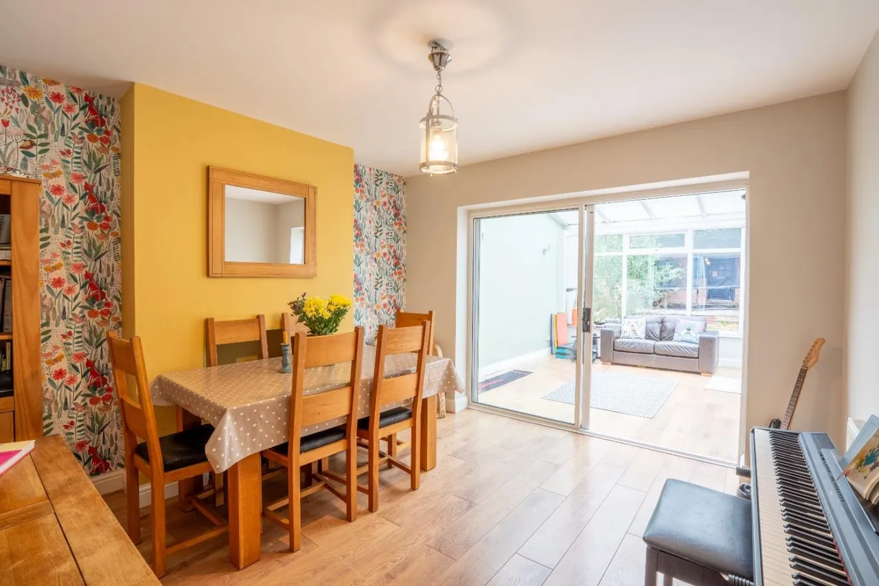 Moor Allerton Avenue, Moortown, LS17, photo 8